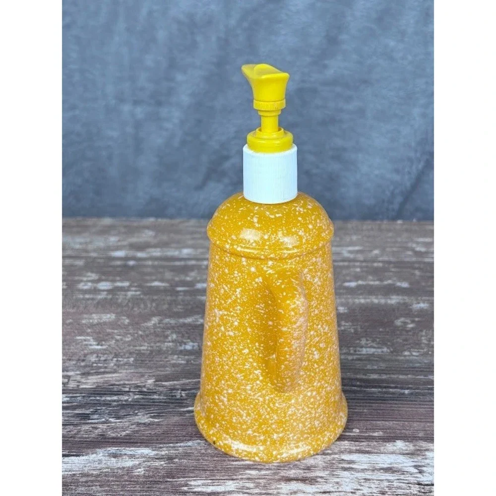 Vintage Avon Country Style Yellow Coffee Pot Shaped Lotion Dispenser 10‎ fl oz